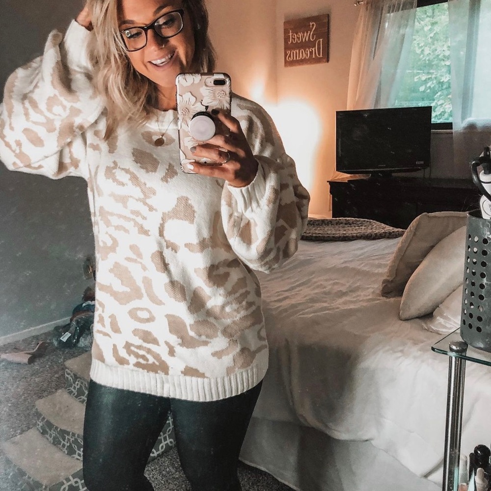 pink lily sweater